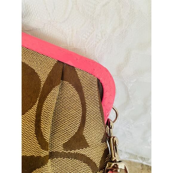 Vtg Coach Y2K jewel kisslock khaki signature snake skin clutch/wristlet pink bag - Picture 7 of 10